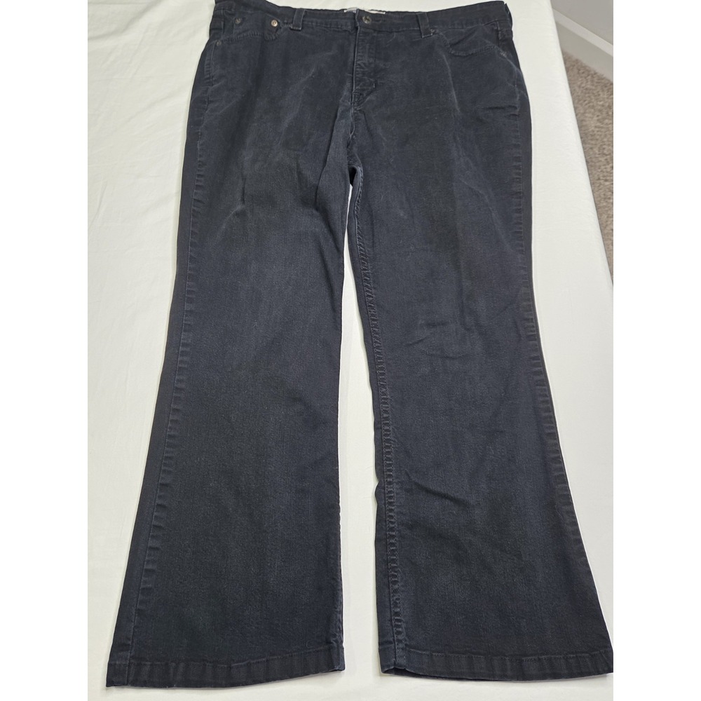 Signature By Levi Strauss Womens Size 18 M Black Flat Waist Bootcut Jeans...